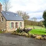 Le Lotus - 1000 M² De Jardin Putanges